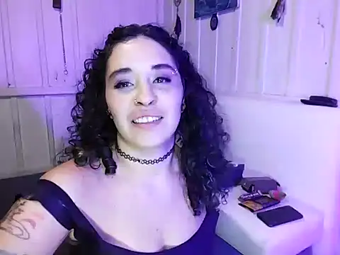 Rosaselvagem online show from December 2024 07:14:01 AM