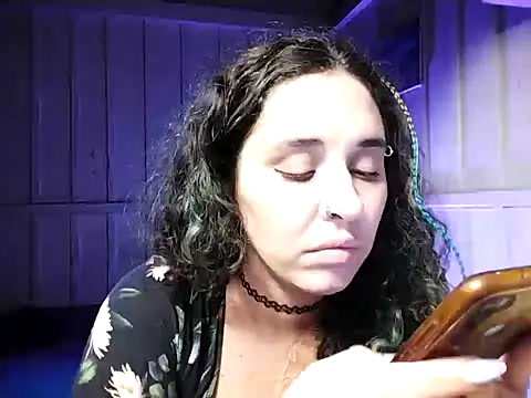 Rosaselvagem online show from December 2024 02:09:02 AM