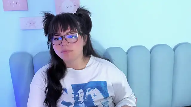 curvy rousi online show from January 2026 11:39:02 AM