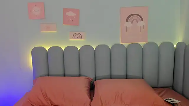 Snapshot of curvy_rousi chatting on November 2025 11:47:01 AM curvy rousi online show from November 2025 11:47:01 AM