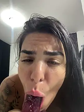 MARYADSUARD online show from October 2025 05:31:01 AM