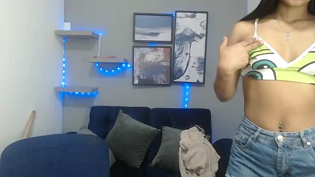 vainillaplaypussy online show from September 2025 12:31:02 PM