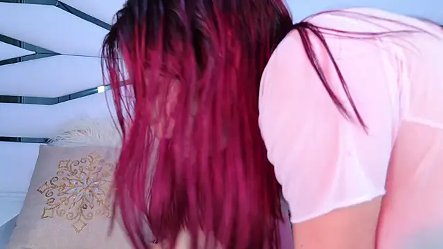 Snapshot of ElizabetthKitty chatting on December 2025 12:33:02 PM ElizabetthKitty online show from December 2025 12:33:02 PM