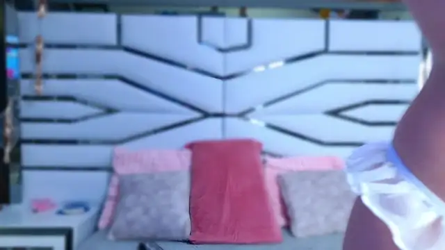 ElizabetthKitty online show from April 2026 11:50:01 AM