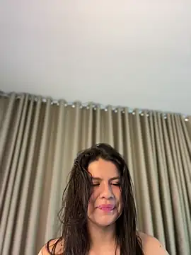 Alice Biel online show from June 2026 01:27:01 PM