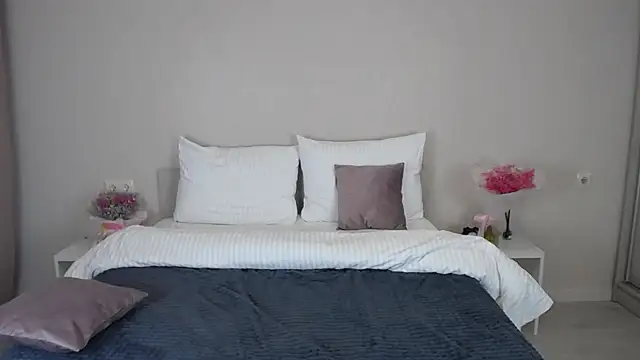 AlenaDast online show from March 2025 07:46:02 PM