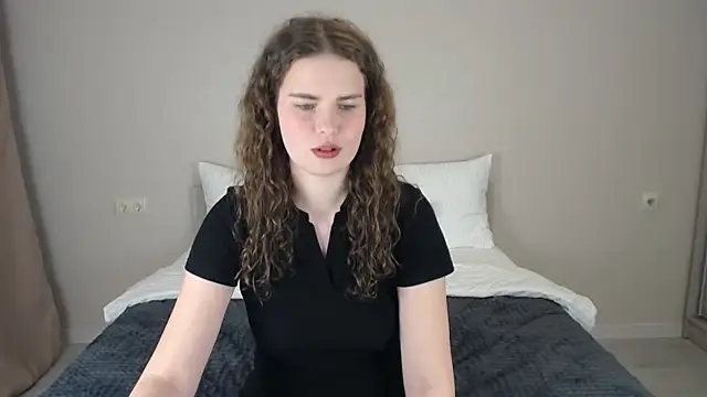 AlenaDast online show from February 2025 03:05:01 PM