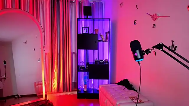 sexfire lalita online show from May 2026 10:18:01 PM