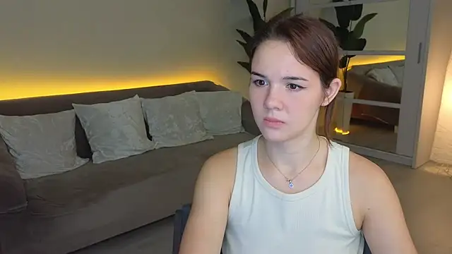 Snapshot of LindaRobertz chatting on September 2025 09:04:01 PM LindaRobertz online show from September 2025 09:04:01 PM