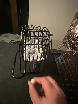 herz steht kopf90 online show from March 2025 11:49:02 PM