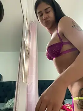 gll3nd4 online show from February 2025 06:49:02 PM