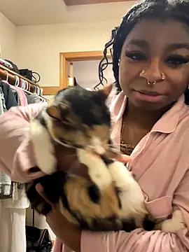 Harmonyxlover online show from December 2025 04:34:02 PM