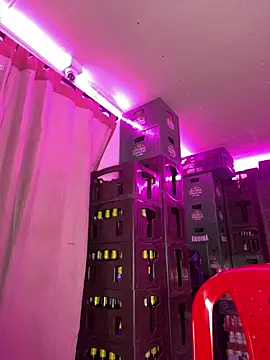 Snapshot of Hot_beauty__ chatting on January 2026 02:04:02 AM Hot beauty online show from January 2026 02:04:02 AM