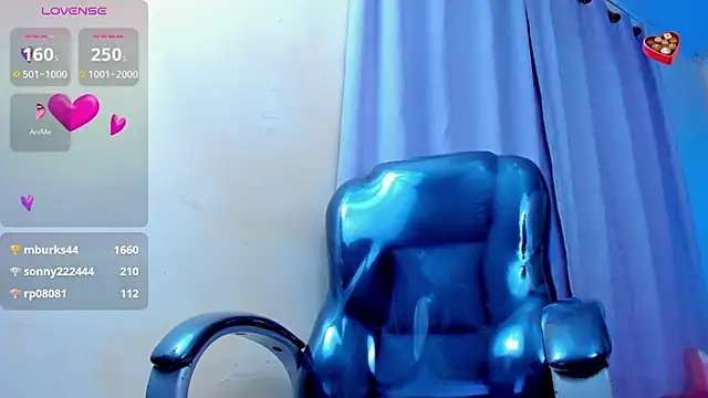 Snapshot of Hot_beauty__ chatting on March 2025 09:43:02 AM Hot beauty online show from March 2025 09:43:02 AM