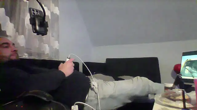 NewyorkDimi online show from December 2025 12:42:01 AM