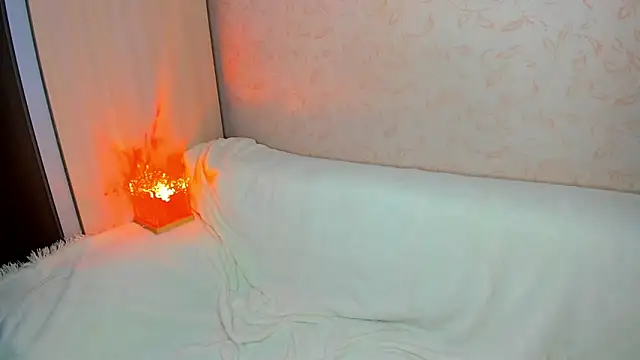 Snapshot of MelodyOfLovee chatting on December 2025 03:05:02 AM MelodyOfLovee online show from December 2025 03:05:02 AM