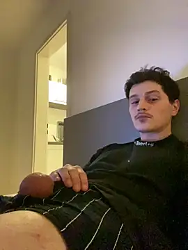 sunnyboy25 online show from March 2026 10:01:02 PM