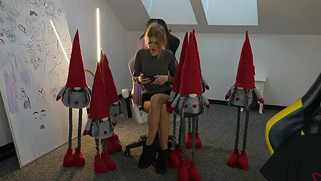 Snapshot of Stacy054 chatting on November 2025 11:58:01 AM Stacy054 online show from November 2025 11:58:01 AM