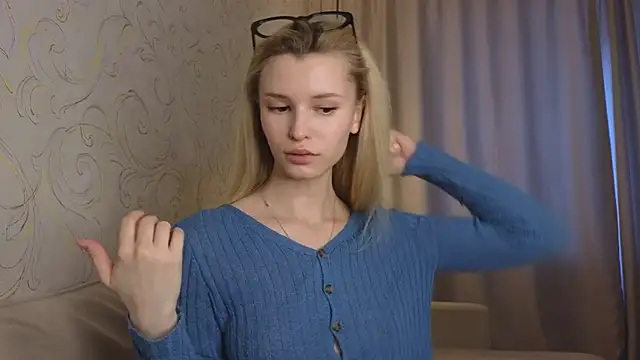 elsa limerence online show from March 2026 04:20:01 AM