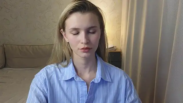 elsa limerence online show from May 2026 05:43:02 PM