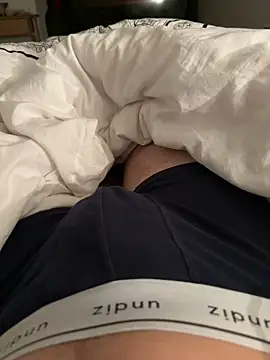 Snapshot of val6910 chatting on January 2025 08:57:02 PM val6910 online show from January 2025 08:57:02 PM