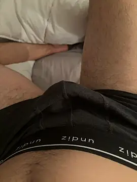 Snapshot of val6910 chatting on March 2025 10:17:02 PM val6910 online show from March 2025 10:17:02 PM