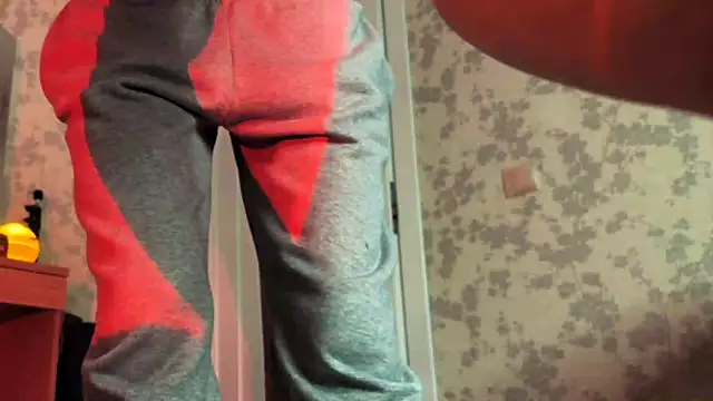 Evvie Summn1 online show from November 2025 05:35:01 PM