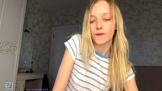 Evvie Summn1 online show from October 2025 12:50:02 PM