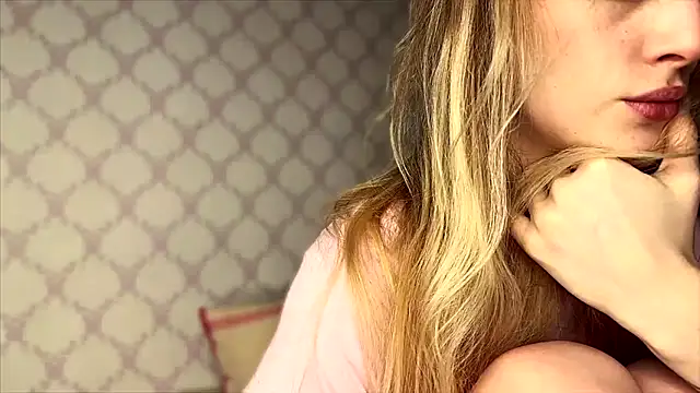 Evvie Summn1 online show from March 2026 02:41:01 PM