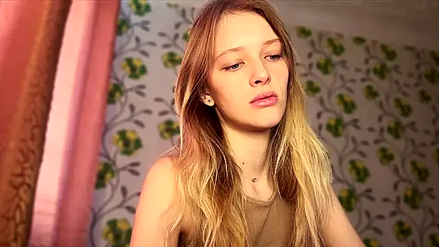 Evvie Summn1 online show from March 2026 05:40:01 AM