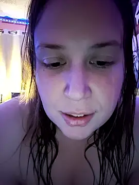 023Longandjuicy online show from November 2025 04:13:01 AM