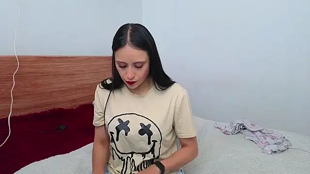 Snapshot of lexy_angel12 chatting on June 2026 01:19:02 PM lexy angel12 online show from June 2026 01:19:02 PM