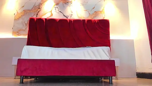 Snapshot of MAISE_HILL1 chatting on November 2025 01:15:01 PM MAISE HILL1 online show from November 2025 01:15:01 PM