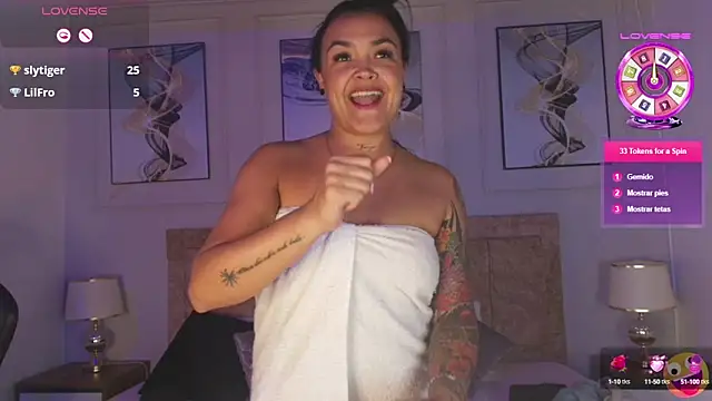 Snapshot of lyn_adamns chatting on March 2025 03:02:02 AM lyn adamns online show from March 2025 03:02:02 AM