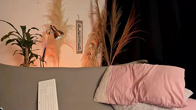 Serenity Day online show from March 2026 02:01:01 AM