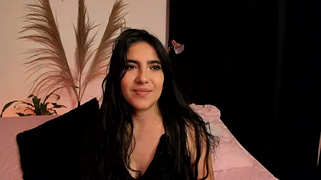 Serenity Day online show from October 2025 02:44:02 AM