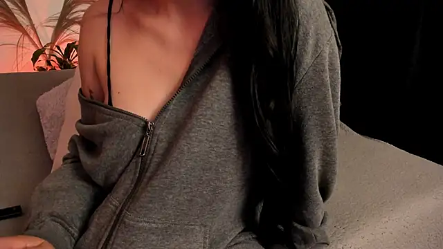 Serenity Day online show from October 2025 01:40:02 AM