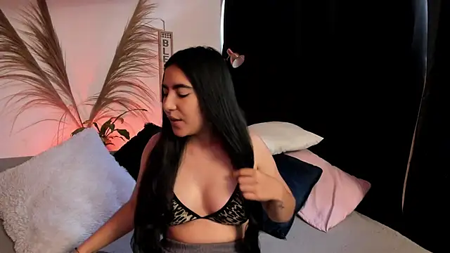 Serenity Day online show from October 2025 10:10:02 PM