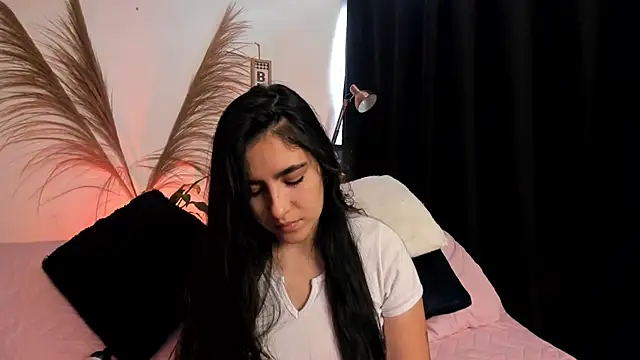 Serenity Day online show from October 2025 06:53:01 PM