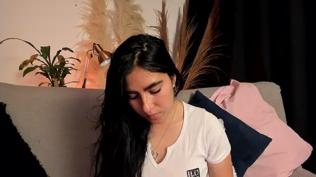 Serenity Day online show from March 2026 01:32:01 AM