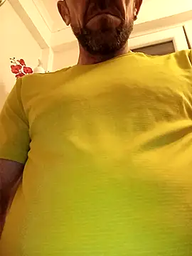 jonyfree1978 online show from November 2025 11:30:02 PM