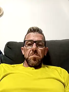 jonyfree1978 online show from September 2025 08:03:02 PM