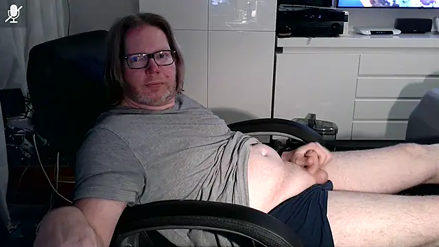 VSteph online show from November 2025 08:31:02 PM