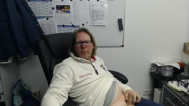 VSteph online show from December 2025 04:02:02 PM