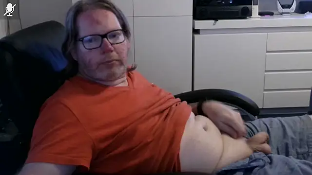 Snapshot of VSteph chatting on June 2026 08:08:01 PM VSteph online show from June 2026 08:08:01 PM