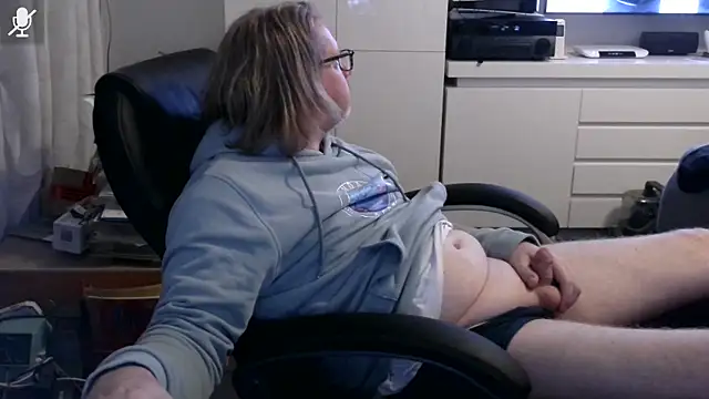 VSteph online show from March 2026 11:01:02 PM