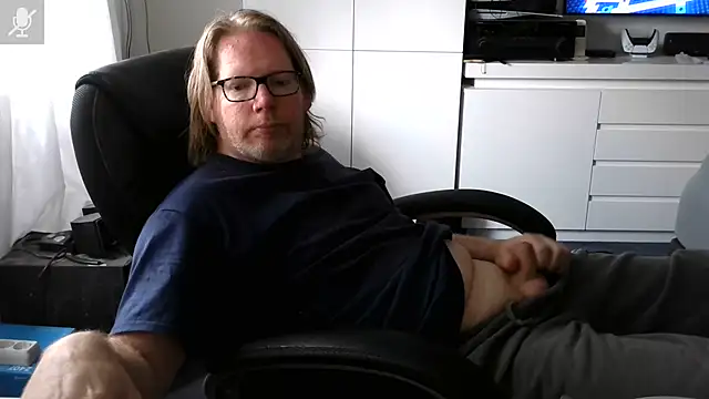 Snapshot of VSteph chatting on June 2026 02:29:02 PM VSteph online show from June 2026 02:29:02 PM