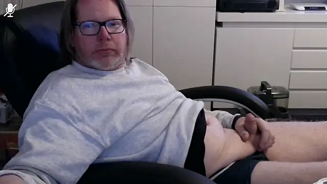 VSteph online show from March 2026 07:58:01 PM