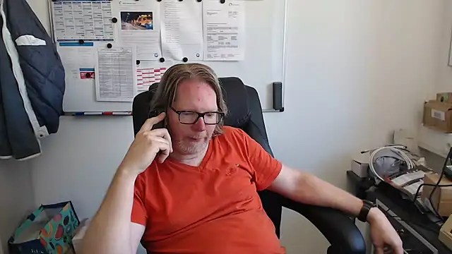 Snapshot of VSteph chatting on June 2026 01:28:01 PM VSteph online show from June 2026 01:28:01 PM