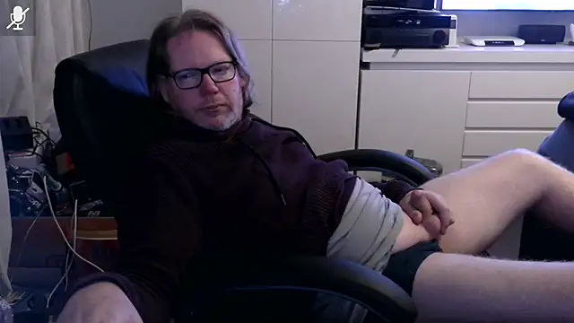 VSteph online show from December 2025 11:51:02 PM